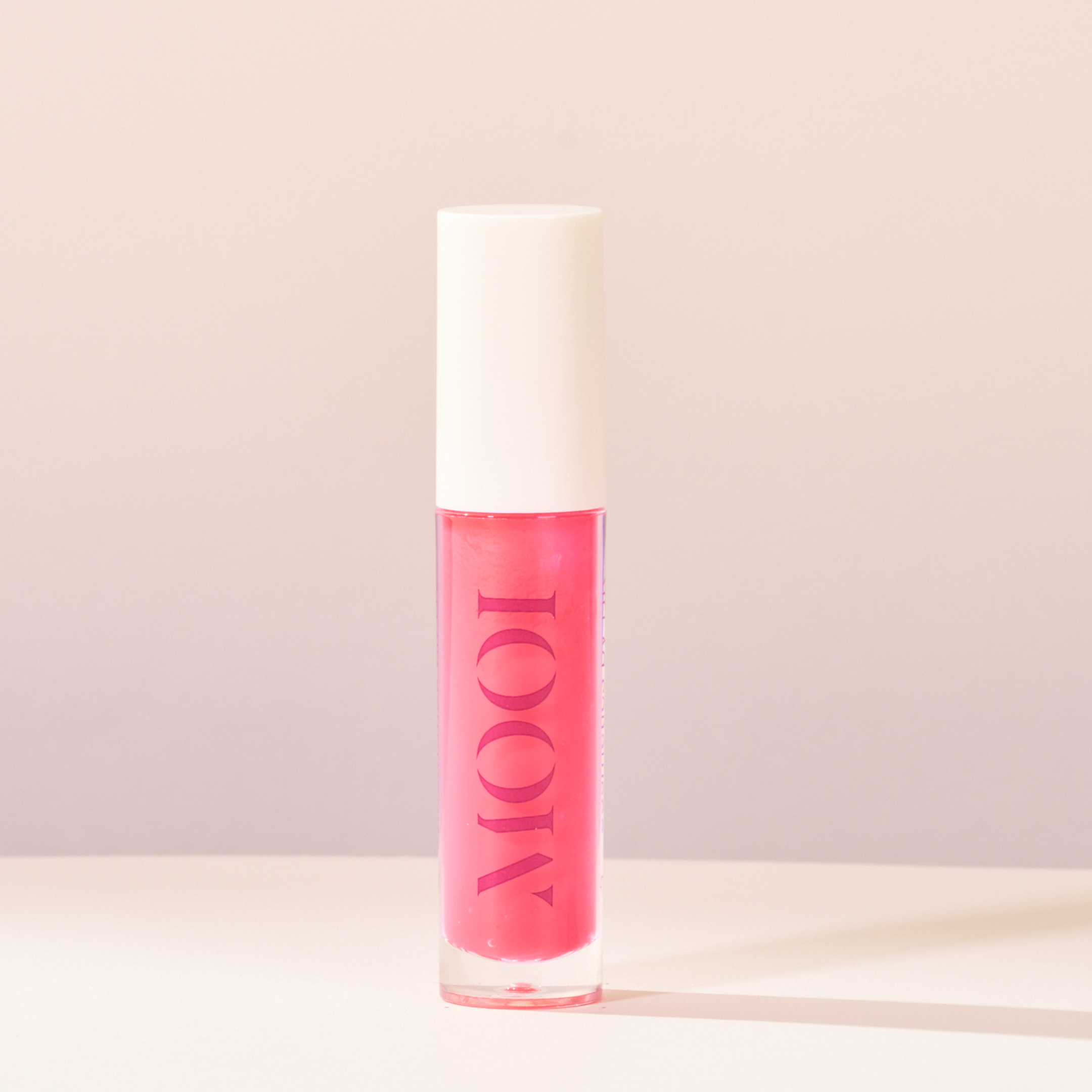 LIP GLOSS